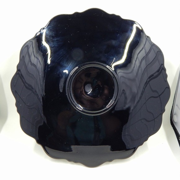 LE Smith Glass Mt. Pleasant Black Amethyst Single Handle Serving Tidbit Tray - Picture 6 of 8